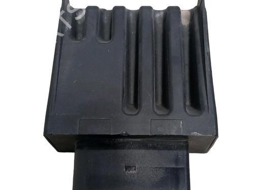 Used Electronic module Electronic module SKODA KAMIQ (NW4) 1.0 TSI (110 hp) 35735127 35735127