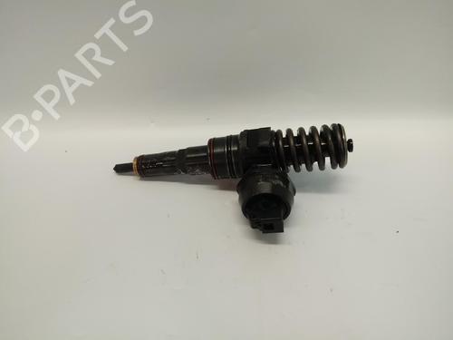 Używane Wtryskiwacz SEAT IBIZA I (21A) [1984-1993]  18700551