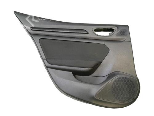 other-renault-megane-iv-hatchback-b9amn_-2015-34465554 main image