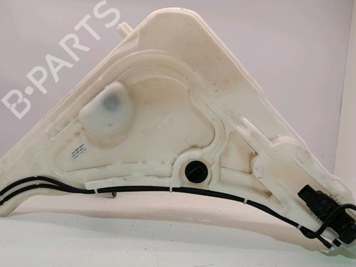 Zbiornik płynu spryskiwaczy VW TOUAREG (CR7, RC8)  4M0955448D