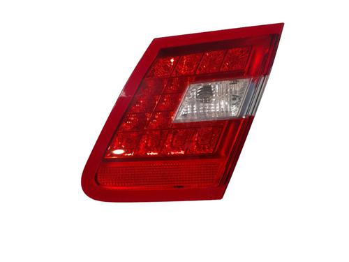 right-tailgate-light-mercedes-benz-e-class-w212-2009-2010-2011-2012-2013-2014-2015-2016-33980334 main image