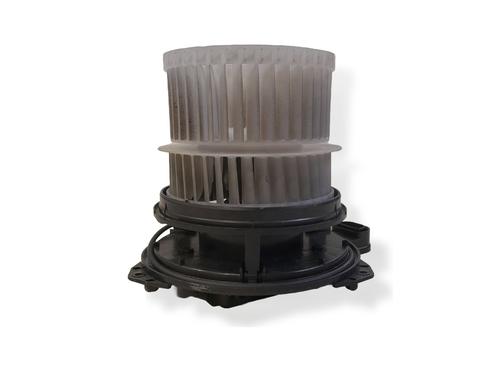 Used Heater blower motor Heater blower motor TOYOTA COROLLA Estate (_E21_) 2.0 Hybrid (MZEH12) (180 hp) 34467156 34467156