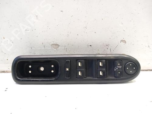 Used Left front window switch Left front window switch PEUGEOT 407 SW (6E_, 6D_) 2.0 HDi 135 (136 hp) 40512170 40512170