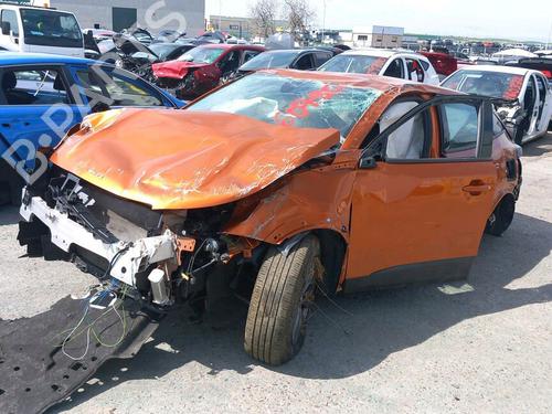 Used Left front driveshaft Left front driveshaft PEUGEOT 2008 II (UD_, US_, UY_, UJ_, UR_, UC_) 1.2 PureTech 100 (USHNK) (101 hp) 33404324 33404324