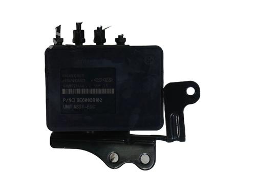 Used ABS pump ABS pump HYUNDAI TUCSON (TL, TLE) 1.7 CRDi (116 hp) 33404837 33404837