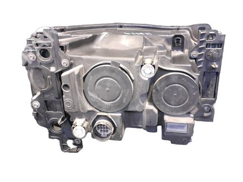 Left headlight LAND ROVER RANGE ROVER SPORT I (L320) 3.6 D 4x4 | BP20666924C28 