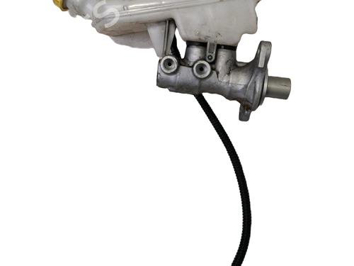 Used Brake master cylinder Brake master cylinder PEUGEOT 2008 I (CU_) 1.5 BlueHDI 100 (102 hp) 33408996 33408996
