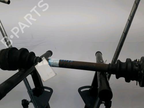 Used Right front driveshaft Right front driveshaft MERCEDES-BENZ S-CLASS (W220, V220) S 320 CDI (220.026, 220.126) (197 hp) 34545285 34545285