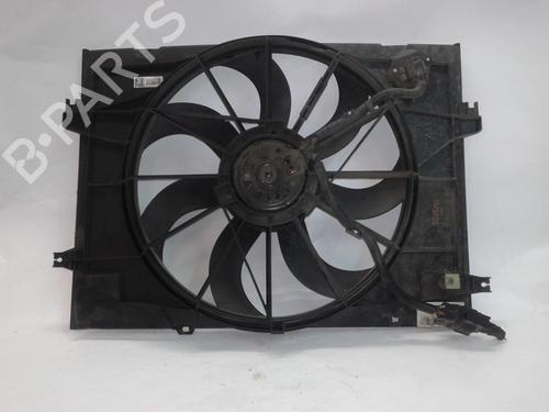 Used Radiator fan HYUNDAI TUCSON (JM) 2.0 CRDi All-wheel Drive (113 hp) 20074486