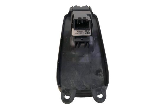 Right front window switch VOLVO V60 I (155) 1.6 DRIVe | BP34467999I26 - Image 2