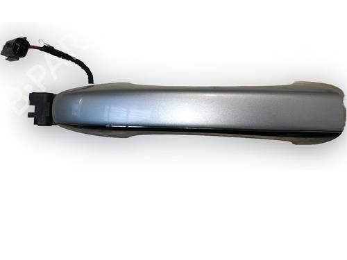 rear-right-exterior-door-handle-renault-scenic-iv-j9_-2016-2017-2018-2019-2020-2021-2022-33407492 main image