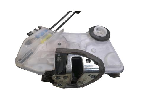 front-right-lock-toyota-camry-_v7_-_va7_-_vh7_-2017-34549240 main image