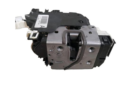 rear-right-lock-mercedes-benz-a-class-w176-2012-2013-2014-2015-2016-2017-2018-34469224 main image