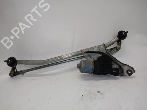 Used Front wiper motor DACIA SANDERO 1.2 16V (75 hp) 14452444