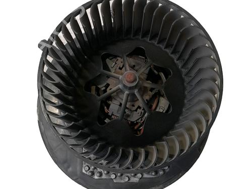 Varmeblæser VW PASSAT B7 (362) 2.0 TDI (140 hp) 26671513