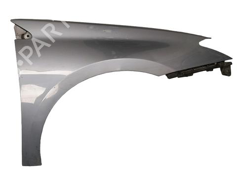 Używane Błotnik przedni prawy RENAULT LAGUNA III (BT0/1) 2.0 dCi (BT01, BT08, BT09, BT0E, BT0K, BT12, BT1C, BT1D,... (150 hp) 28017829