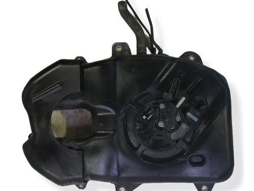 Used AdBlue tank AdBlue tank LAND ROVER DISCOVERY V (L462) 3.0 D 4x4 (211 hp) 34492849 34492849