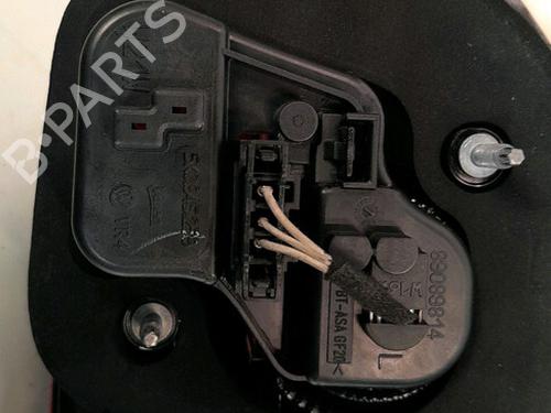 left-tailgate-light-vw-golf-vi-5k1-2008-2009-2010-2011-2012-2013-2014-34491242 main image