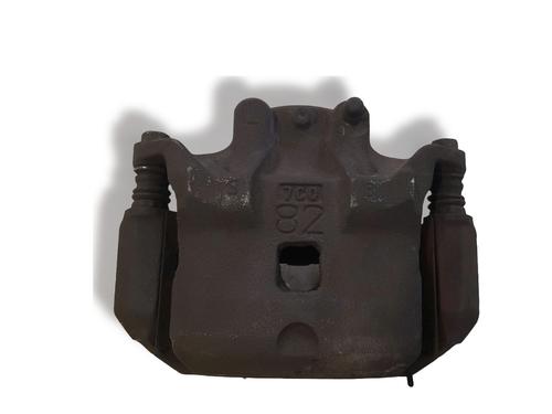 left-front-brake-caliper-nissan-pulsar-hatchback-c13-2014-33405609 main image