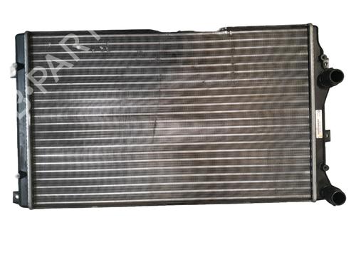 Used Oil radiator Oil radiator SEAT LEON (1P1) 1.2 TSI (105 hp) 33405636 33405636