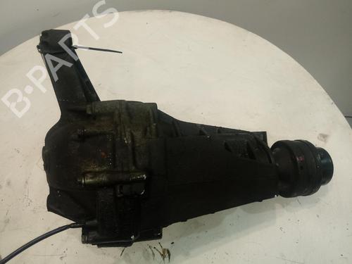 Used Rear axle MERCEDES-BENZ M-CLASS (W163) ML 270 CDI (163.113) (163 hp) 19684803