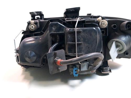 Right headlight AUDI A6 C5 Avant (4B5) 2.5 TDI quattro | BP17676937C29 