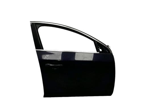 right-front-door-volvo-v60-i-155-2010-2011-2012-2013-2014-2015-2016-2017-2018-33404792 main image