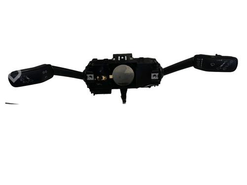 Used Switch SEAT ARONA (KJ7, KJP) [2017-2025]  26438120