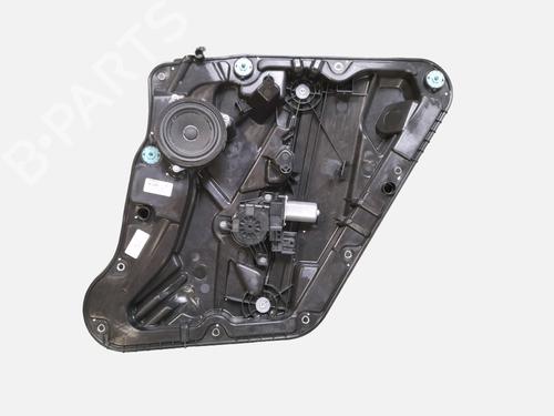 rudehejsemekanisme-hjre-bagtil-bmw-x1-u11-2022-34550533 main image