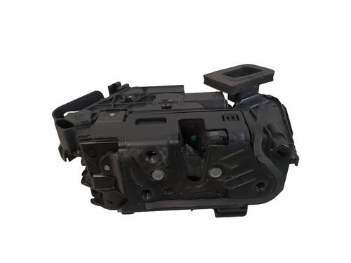front-right-lock-vw-touran-5t1-2015-34548367 main image
