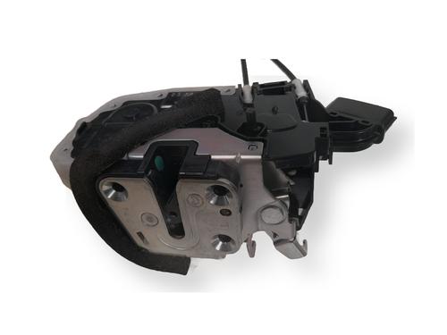 rear-left-lock-nissan-leaf-ze1-2017-34469147 main image