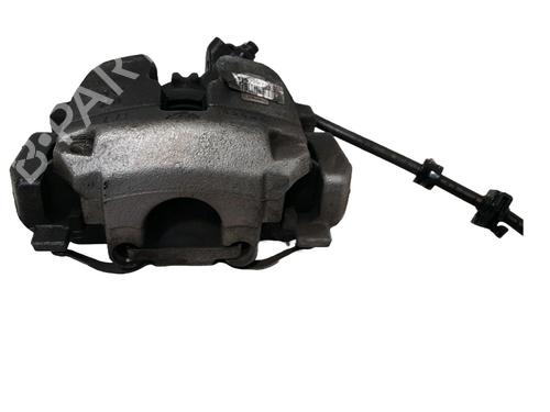Used Left front brake caliper Left front brake caliper PEUGEOT 3008 II SUV (MC_, MR_, MJ_, M4_) 1.2 THP/ PureTech 130 (MRHNSM, MRHNSU, MRHNSJ, MRHNYW,... (131 hp) 33406303 33406303