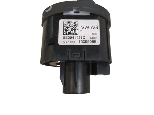 Headlight switch SKODA OCTAVIA III Combi (5E5, 5E6) 1.6 TDI 4x4 | BP34548536I24 - Image 2