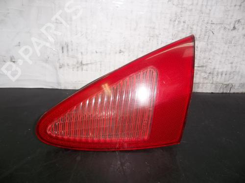 Used Right taillight Right taillight ALFA ROMEO 147 (937_) 1.6 16V T.SPARK (937.AXA1A, 937.AXB1A, 937.BXB1A) (120 hp) 40511132 40511132