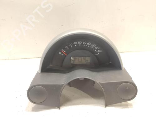 Used Instrument cluster Instrument cluster SMART FORTWO Coupe (450) 0.7 (450.352, 450.332) (61 hp) 34487992 34487992