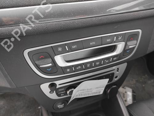 Climate control RENAULT MEGANE III Hatchback (BZ0/1_, B3_) 1.5 dCi (BZ1G, BZ1W, BZ0R) | BP14465383I5 