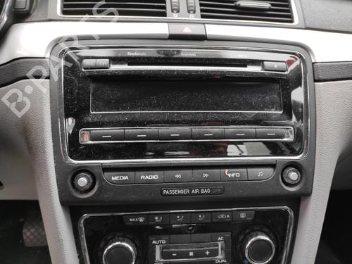 Radio SKODA SUPERB II Estate (3T5)  | BP14464863E6 