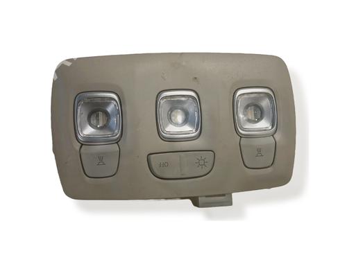 interior-roof-light-renault-megane-iv-hatchback-b9amn_-2015-34465885 main image