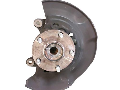 Used Left front steering knuckle Left front steering knuckle TOYOTA AURIS Estate (_E18_) 1.2 (NRE185_, NRE185R, NRE185H) (116 hp) 34552720 34552720