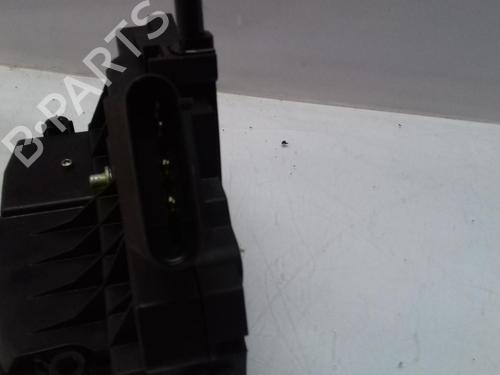 Used Front left lock FORD FOCUS III [2010-2020]  14462194