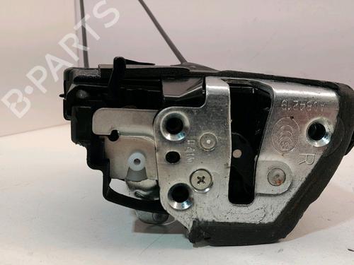 Højre bagtil lås Højre bagtil lås TOYOTA AURIS (_E18_) 2.0 D-4D (ADE186_, ADE186R) (124 hp) 34462839 34462839