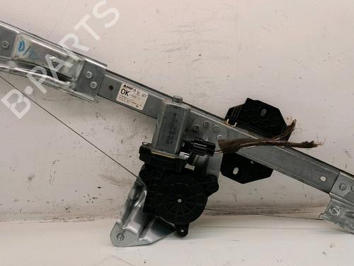 Used Front right window mechanism DACIA SANDERO II 1.5 dCi 75 / Blue dCi 75 (B8JW, B8M4, B8AH, B8M7, B8M6) (75 hp) 15817805
