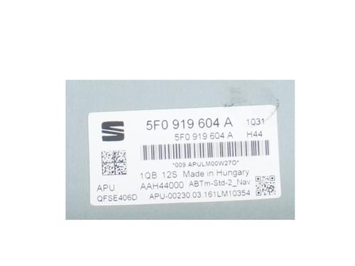 Radio SEAT LEON ST (5F8) 1.6 TDI | BP34468233E6 - Image 3