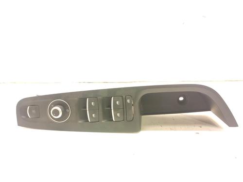 left-front-window-switch-alfa-romeo-stelvio-949_-2016-34488854 main image