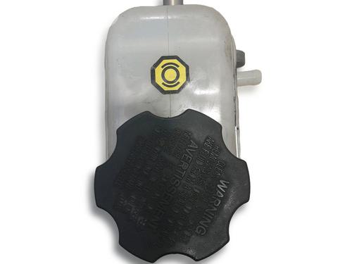 Used Brake master cylinder Brake master cylinder HYUNDAI SANTA FÉ II (CM) 2.2 CRDi (155 hp) 33979590 33979590