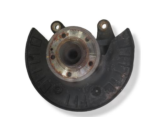 Used Left front steering knuckle Left front steering knuckle MERCEDES-BENZ VITO Van (W638) 110 D 2.3 (638.074, 638.078) (98 hp) 34379482 34379482
