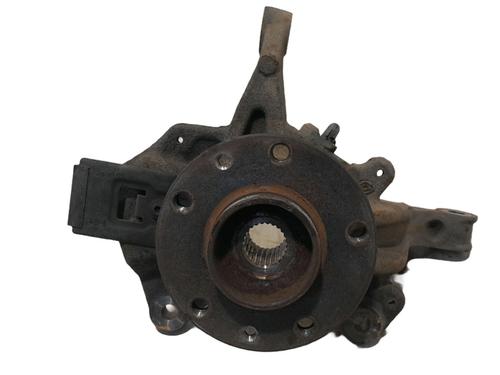 Used Right front steering knuckle Right front steering knuckle RENAULT MEGANE III Coupe (DZ0/1_) 1.5 dCi (DZ0B) (106 hp) 33979212 33979212