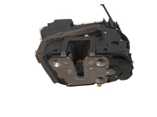 front-left-lock-mg-mg-zs-suv-azs1-2017-34552907 main image
