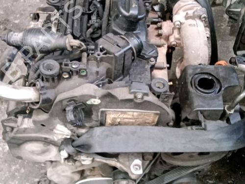 Motor für PEUGEOT 206 Hatchback (2A/C) 1.4 HDi eco 70 (68 hp) 15009919