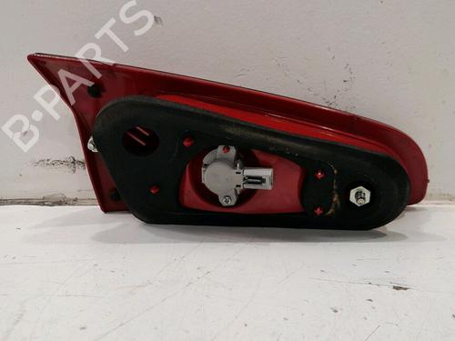 Used Right taillight Right taillight ALFA ROMEO 147 (937_) 1.9 JTD 16V (937.AXG1B, 937.BXG1B) (140 hp) 34490155 34490155